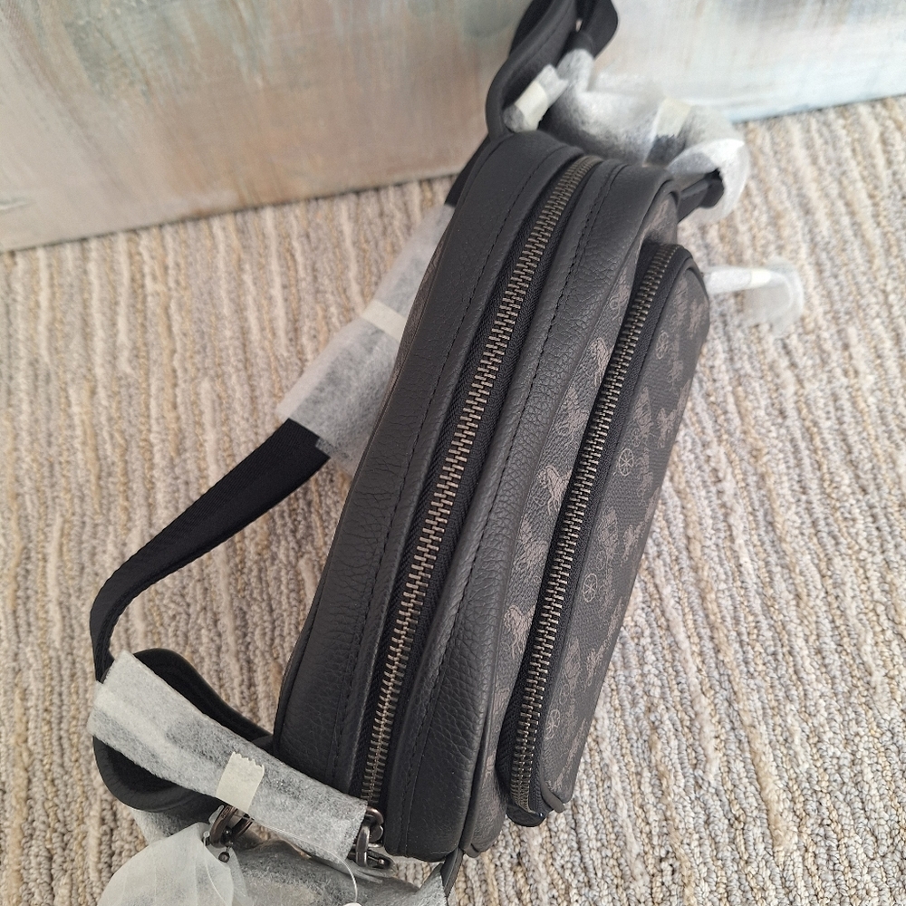 NEW COACH Hitch Belt Bag In Signature Canvas With Horse And Carriage Print $395 - Picture 6 of 13